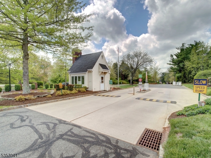 Mendham Commons - Residential