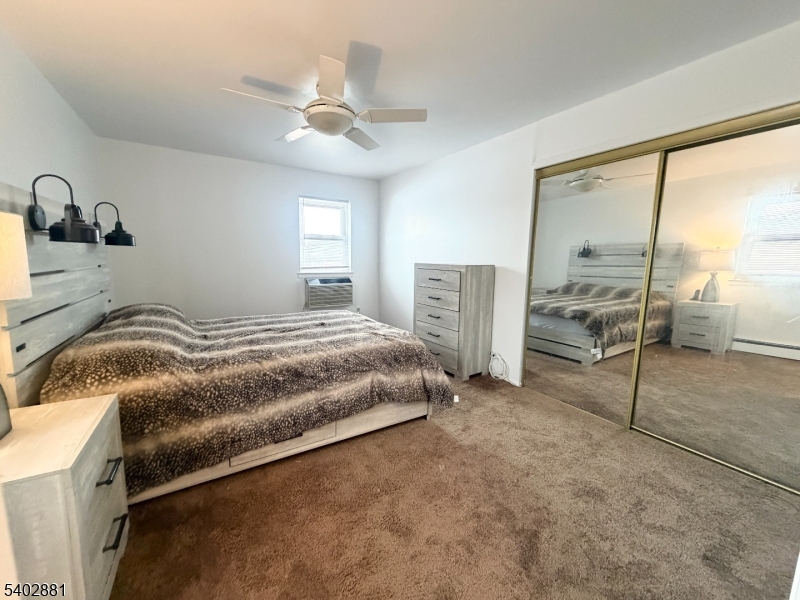 Blue River Manor - Residential