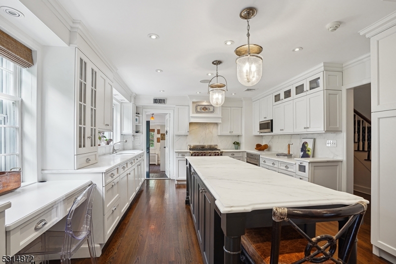 COUNTRYSIDE - Residential