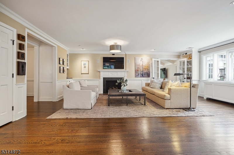 COUNTRYSIDE - Residential