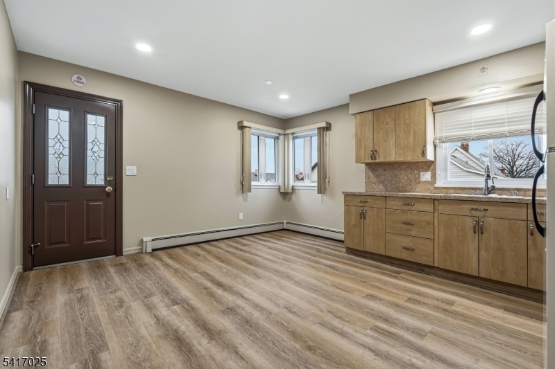 Center of Town - Residential Lease