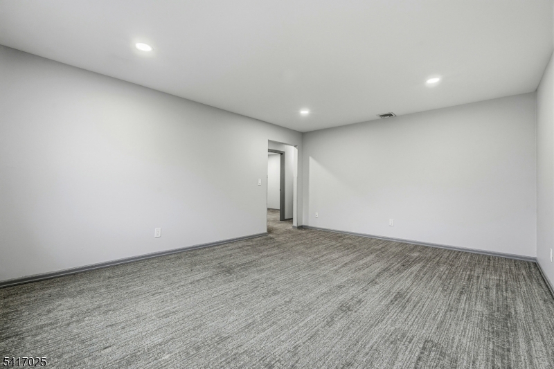 Center of Town - Residential Lease