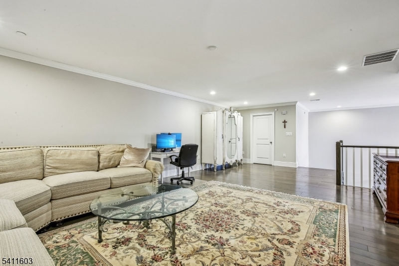 Villas At Warren - Residential