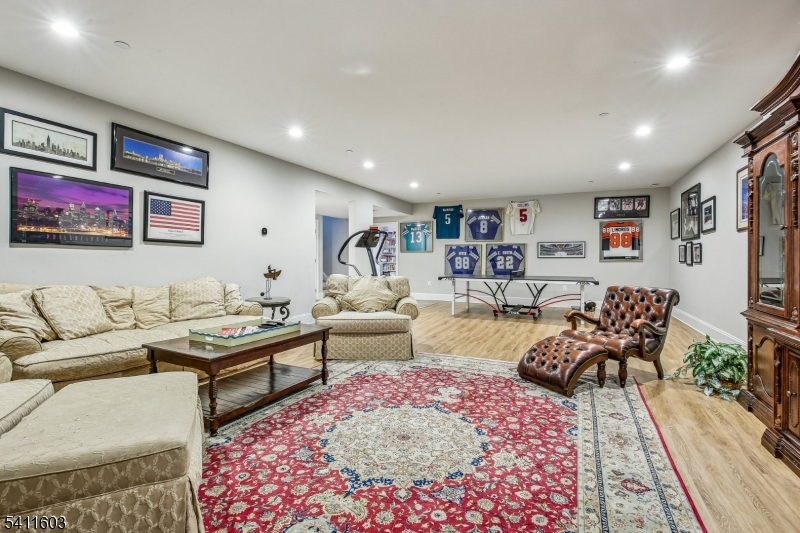 Villas At Warren - Residential