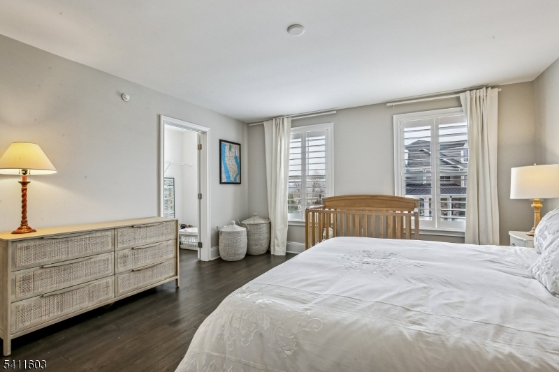 Villas At Warren - Residential