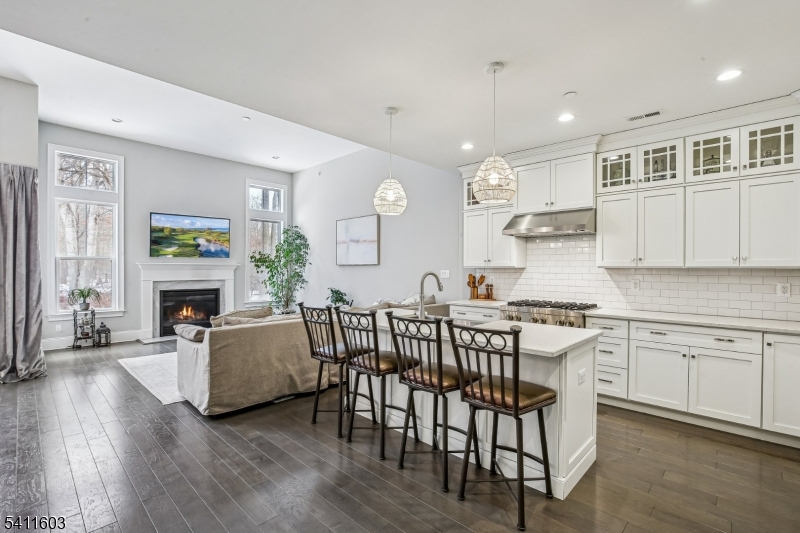 Villas At Warren - Residential