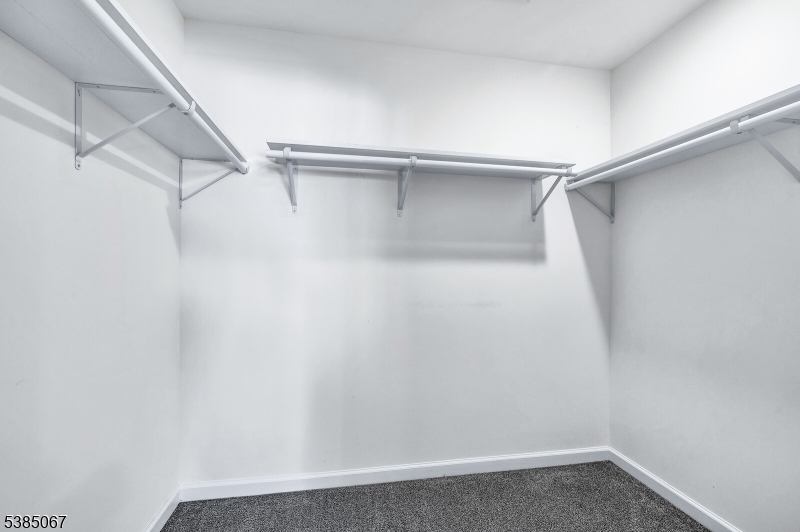 Morris Woods - Residential