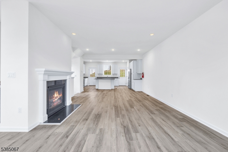 Morris Woods - Residential