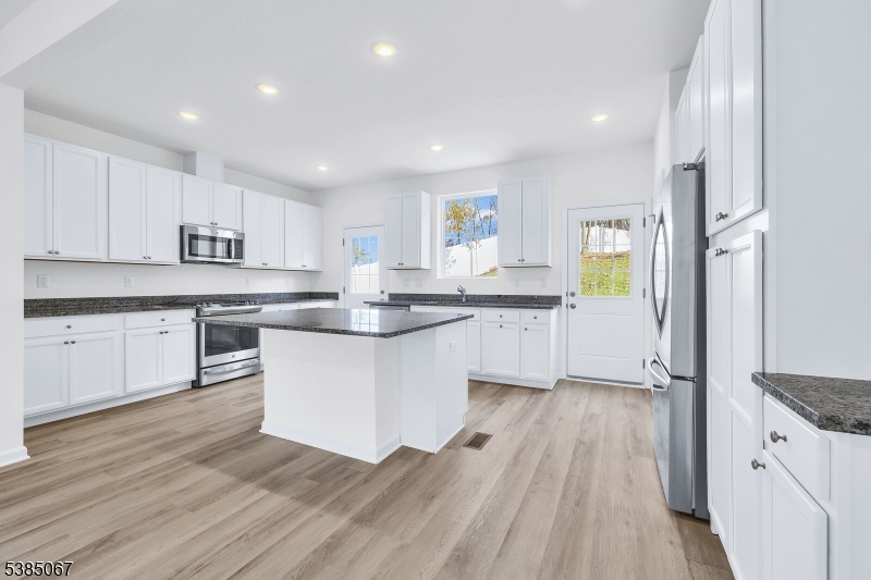 Morris Woods - Residential