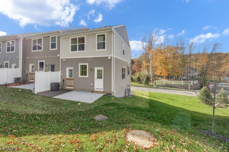 Morris Woods - Residential