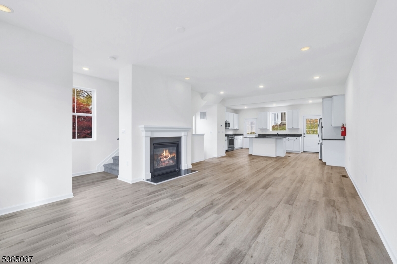 Morris Woods - Residential