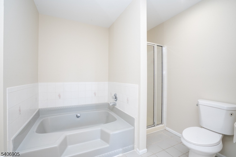 Renaissance Walk - Residential