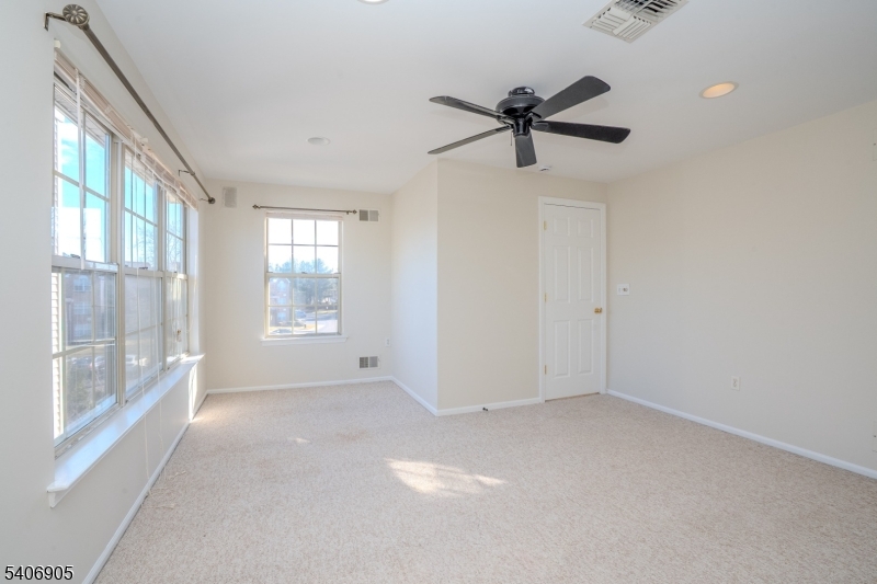 Renaissance Walk - Residential