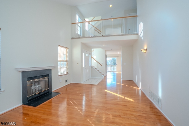 Renaissance Walk - Residential