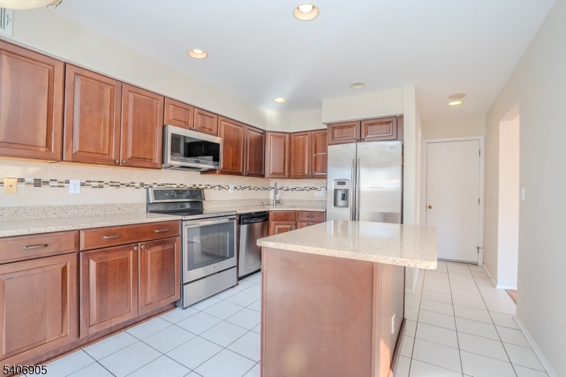 Renaissance Walk - Residential