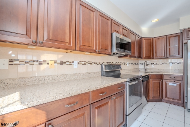 Renaissance Walk - Residential