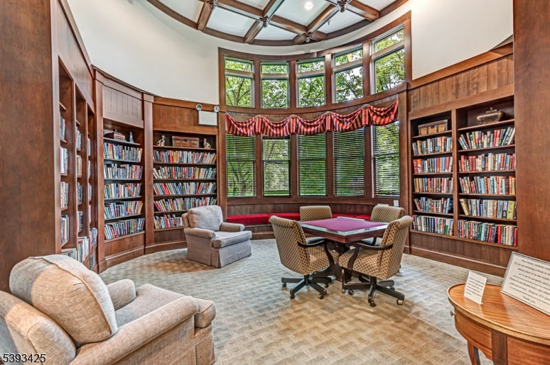 Four Seasons - Residential