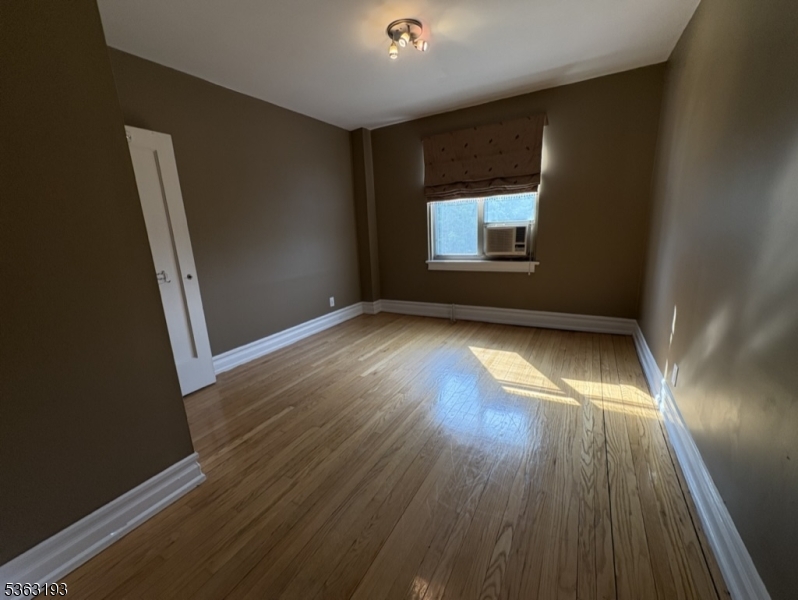 Dwight Manor - Residential Lease