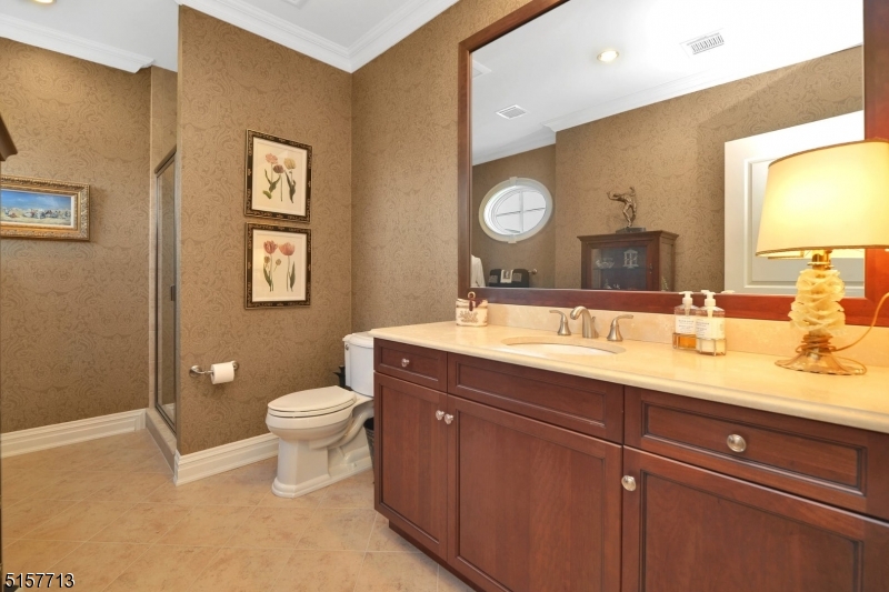 SADDLE RIVER GRAND - Residential