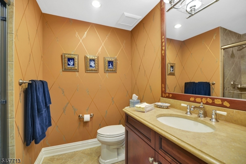 SADDLE RIVER GRAND - Residential