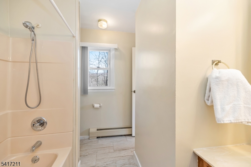 Skyline Lakes - Residential