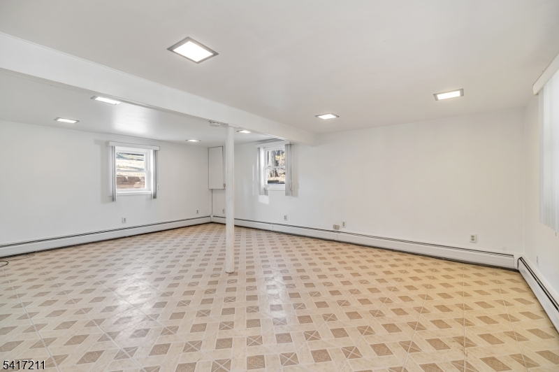 Skyline Lakes - Residential