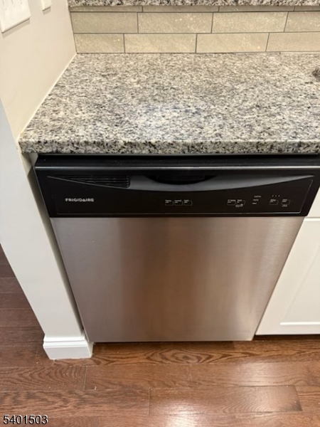 Lincoln Park - Residential Lease