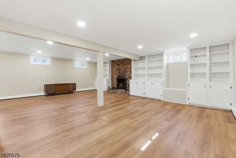 White Meadow Lake - Residential