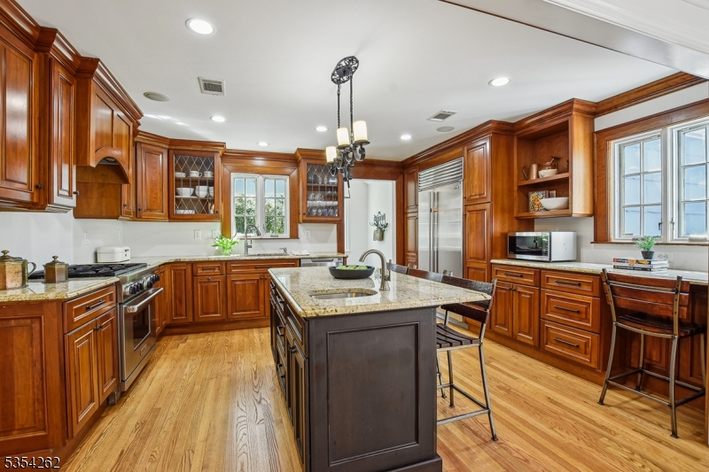 Rolling Hills - Residential