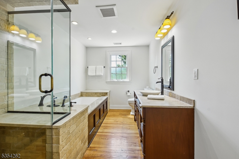 Rolling Hills - Residential