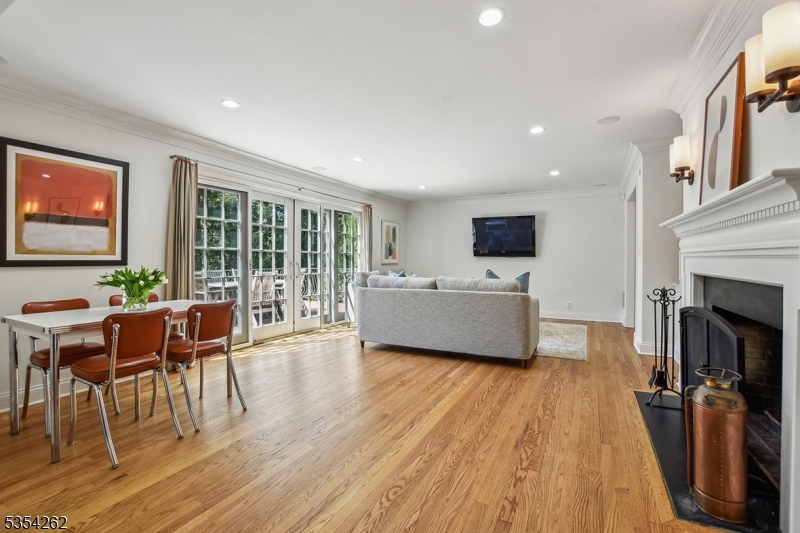 Rolling Hills - Residential