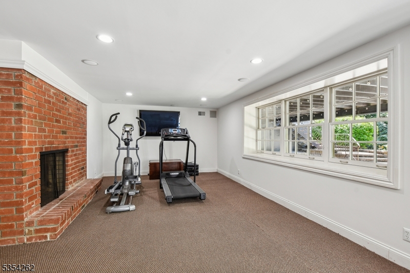 Rolling Hills - Residential