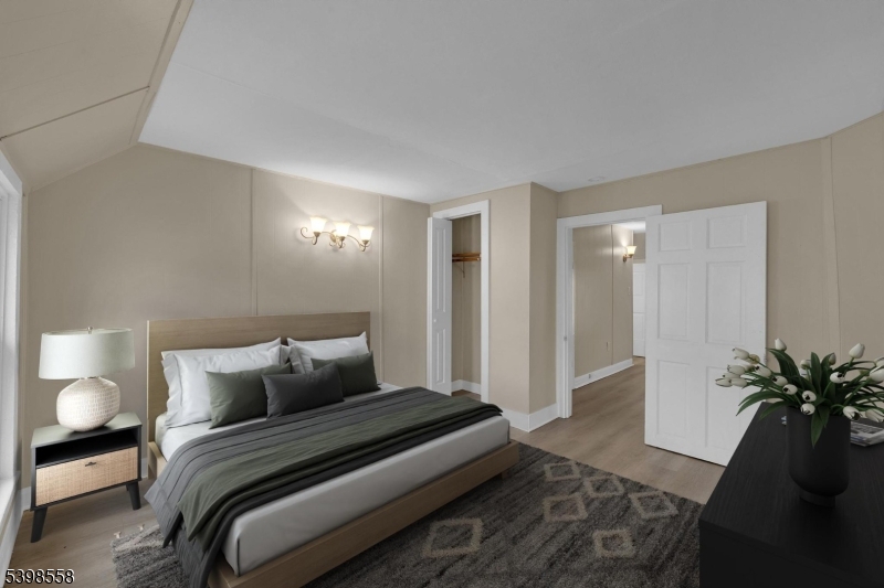 1/2 Duplex - Residential Lease