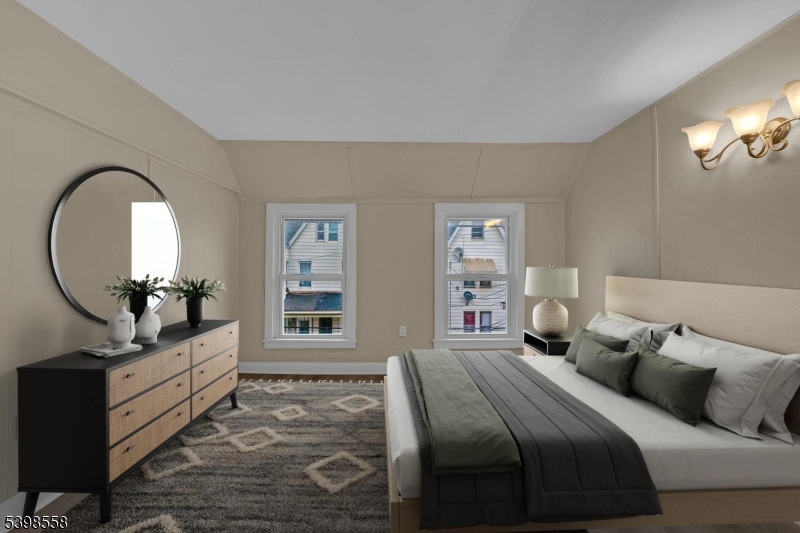 1/2 Duplex - Residential Lease