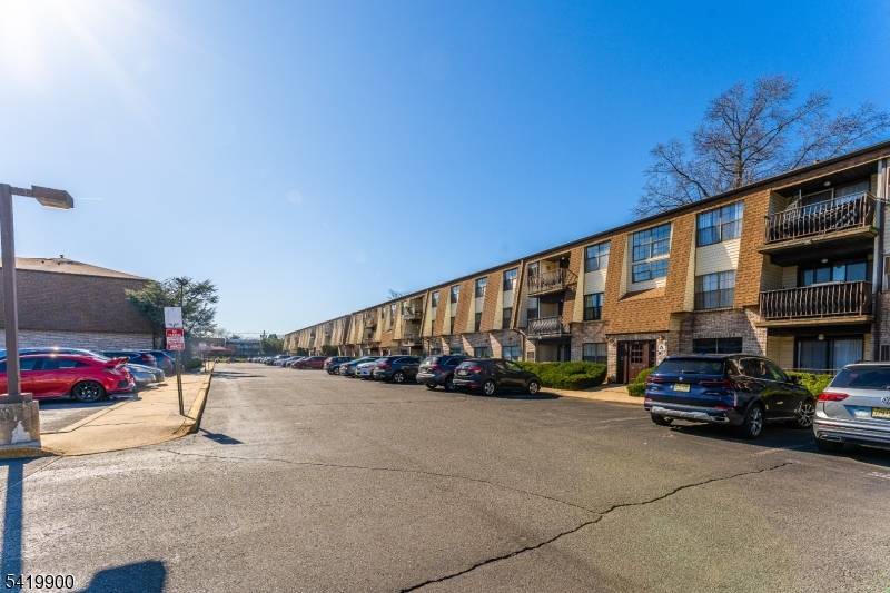 Sunrise Manor - Residential