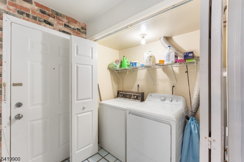 Sunrise Manor - Residential