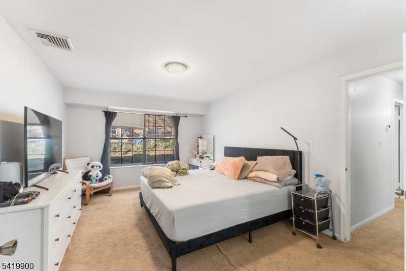 Sunrise Manor - Residential