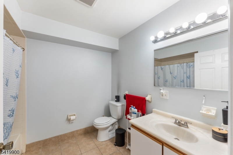 Sunrise Manor - Residential