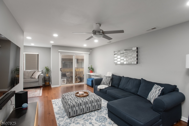 Park Place/Avenue - Residential