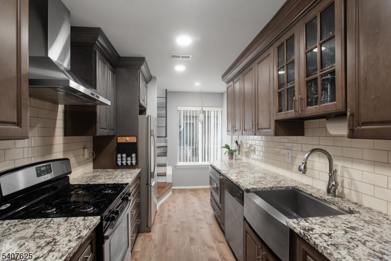 Park Place/Avenue - Residential