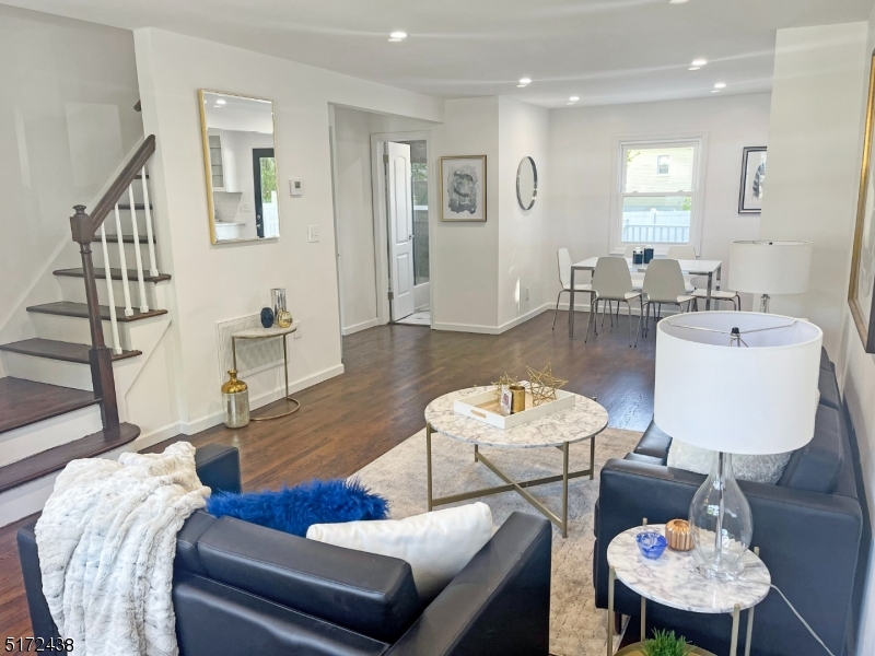 Northside- NO FLOOD - Residential