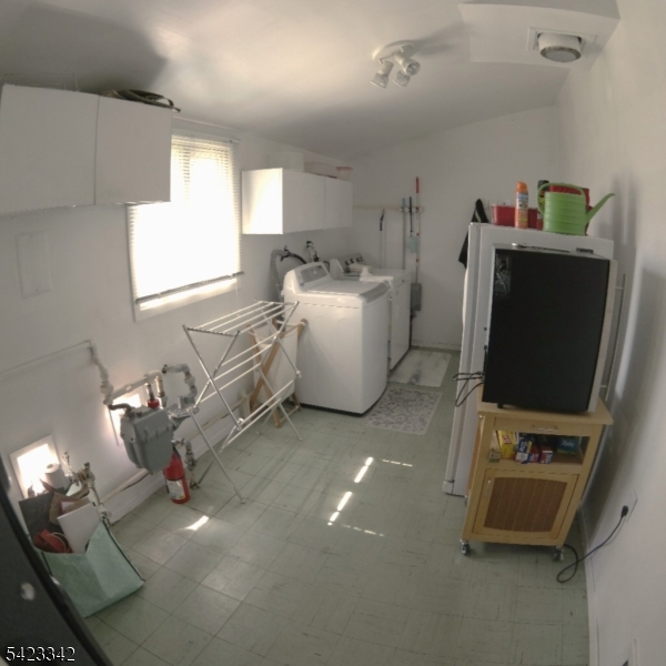 Levitt - Residential