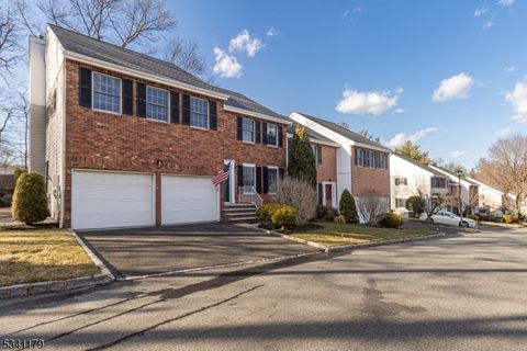 11 Eastgate Sq, Westfield Town, NJ 07090 - MLS#: 3950982
