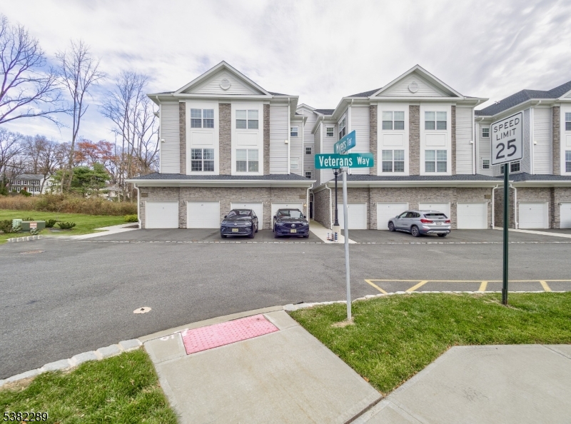 Lennar Collection - Residential Lease