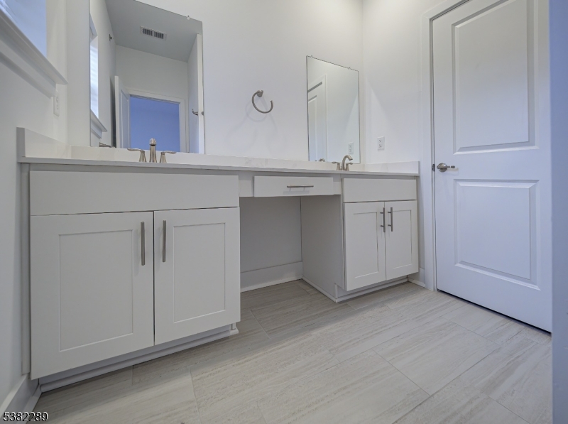 Lennar Collection - Residential Lease