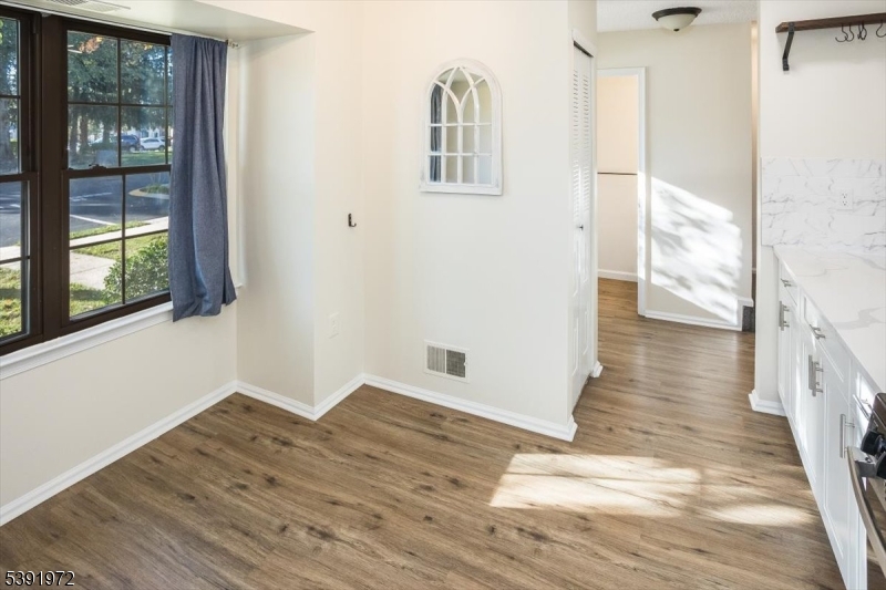 Society Hill Bernards 1 - Residential