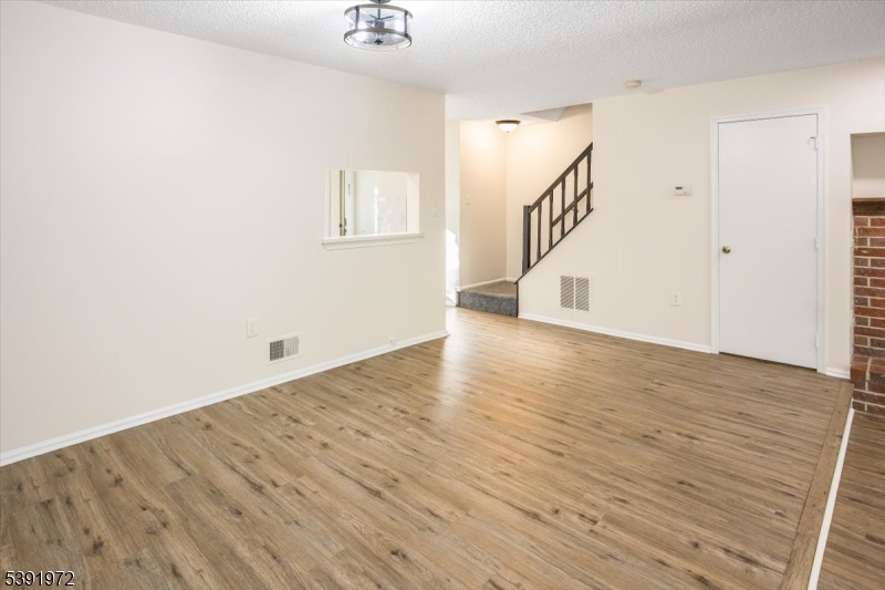 Society Hill Bernards 1 - Residential