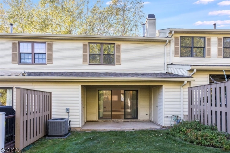 Society Hill Bernards 1 - Residential