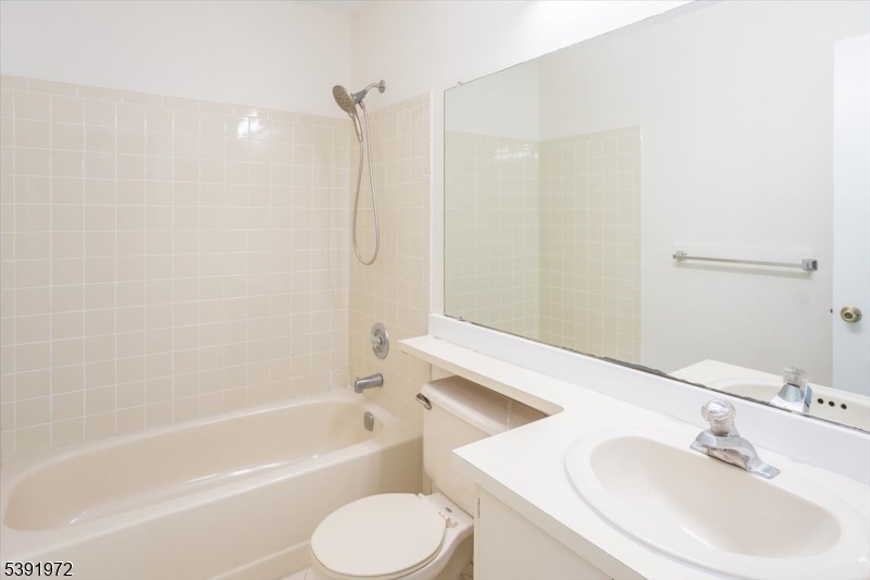 Society Hill Bernards 1 - Residential