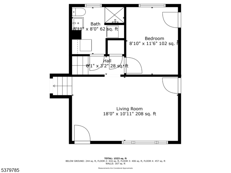 Main image without alt text